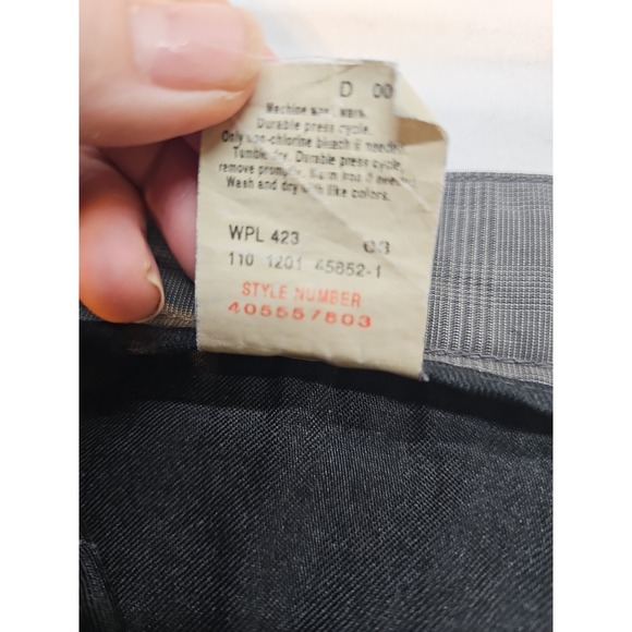 Dockers Men's Comfort Waist Pleated Dress Pants Gray Micro Check 34x32 - Picture 4 of 7